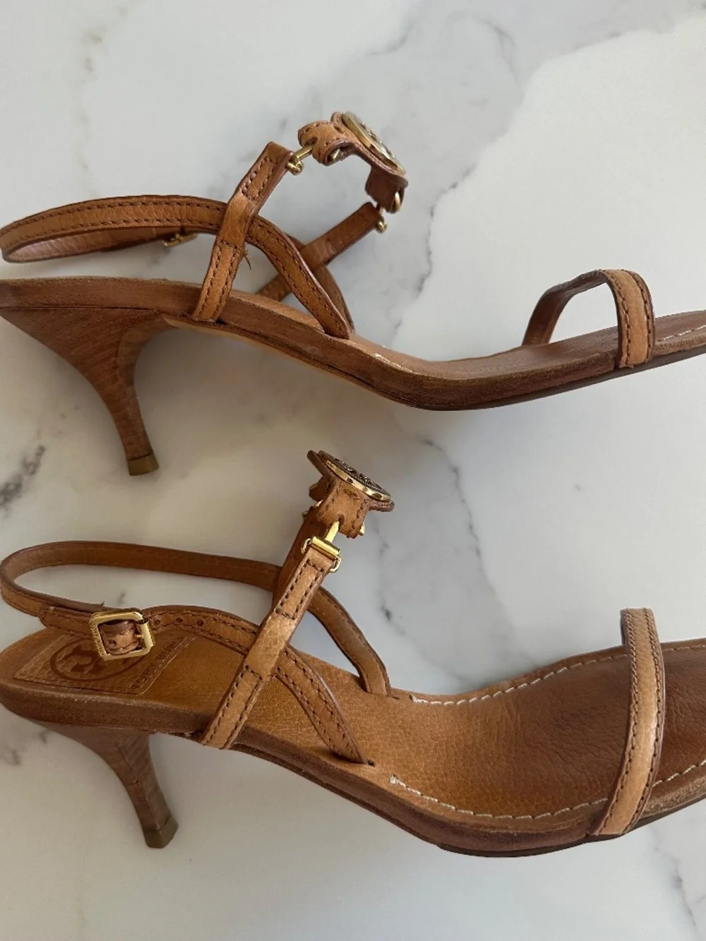 Tory Burch Mira T-Strap Logo Sandal